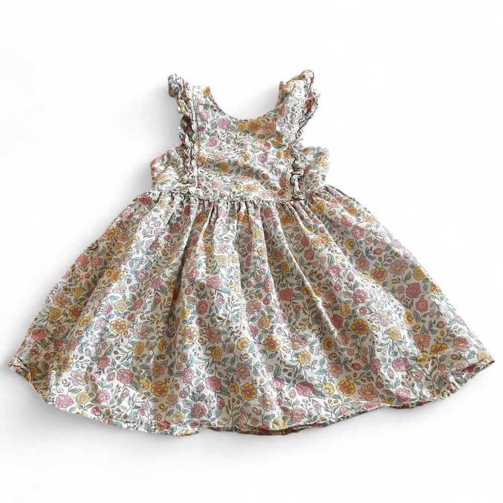Cupcakes and Cashmere adorable Girls’ Floral ruffle whimsy dress
